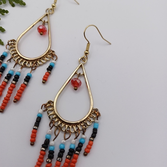 Handmade Chandelier Earrings - Picture 6 of 6